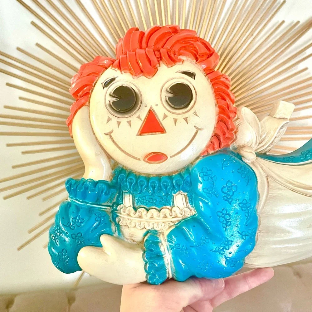 RARE! Vintage Raggedy Ann Acrylic Wall Decoration